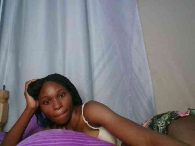 cute-tasha webcam