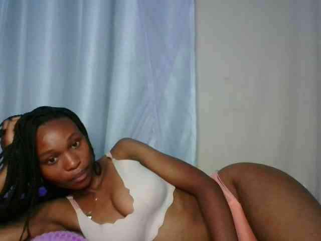 cute-tasha webcam