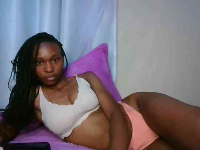 cute-tasha webcam
