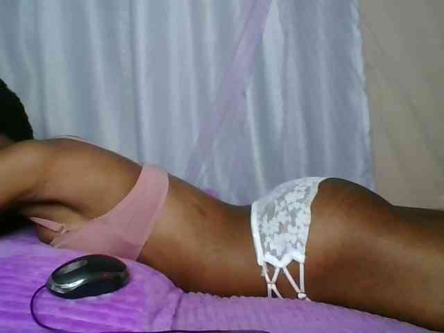 cute-tasha webcam