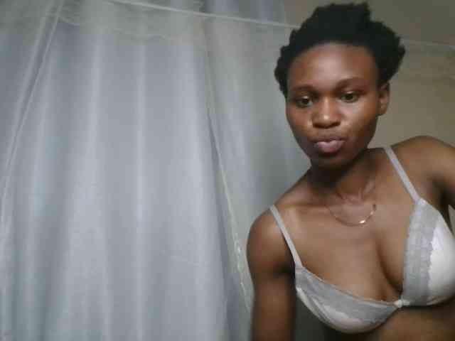 cute-tasha webcam