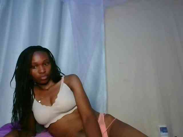 cute-tasha webcam