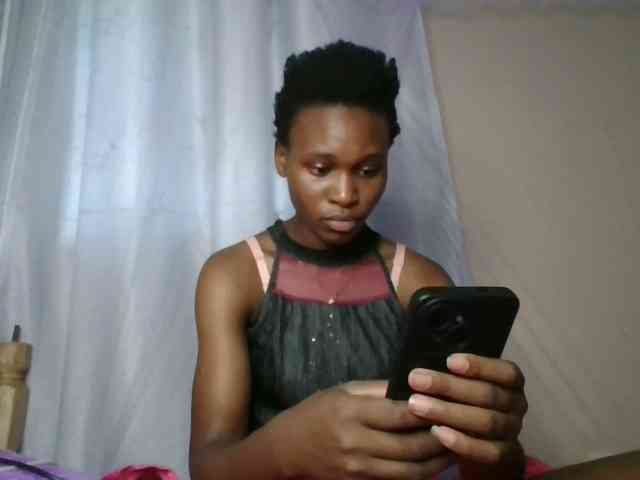 cute-tasha webcam