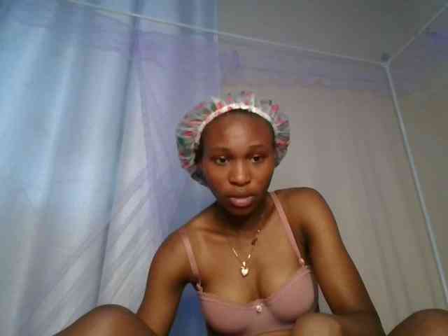 cute-tasha webcam