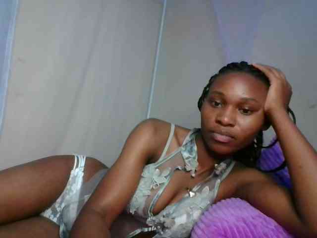 cute-tasha webcam