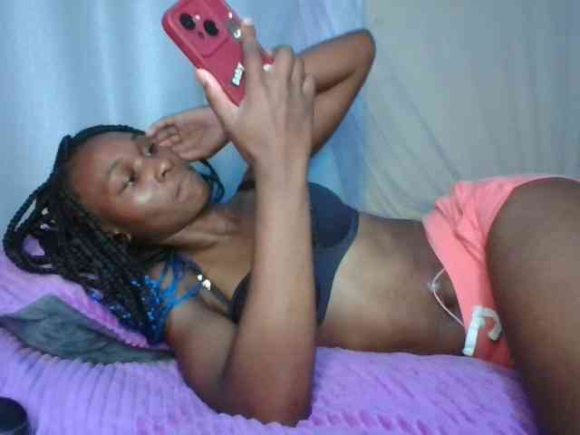 cute-tasha webcam