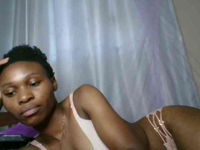 cute-tasha webcam