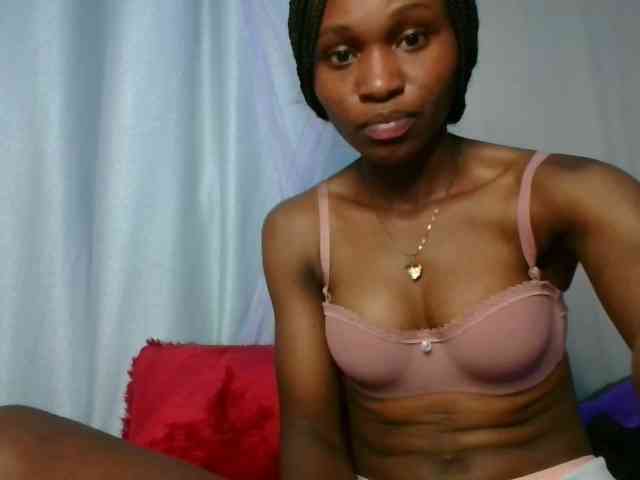 cute-tasha webcam