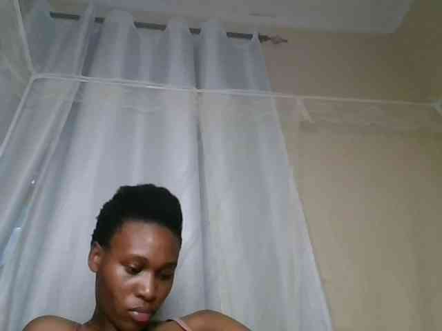 cute-tasha webcam