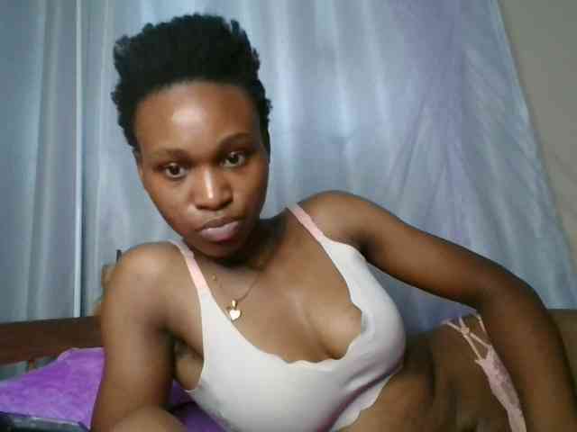 cute-tasha webcam