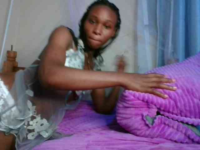 cute-tasha webcam