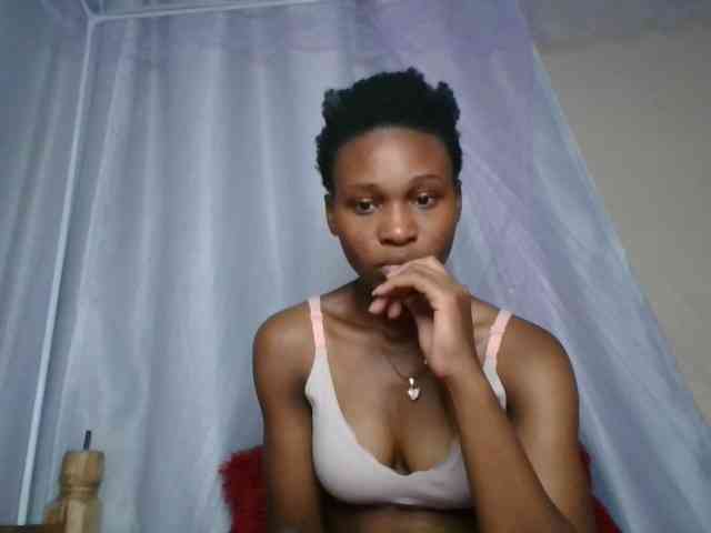 cute-tasha webcam
