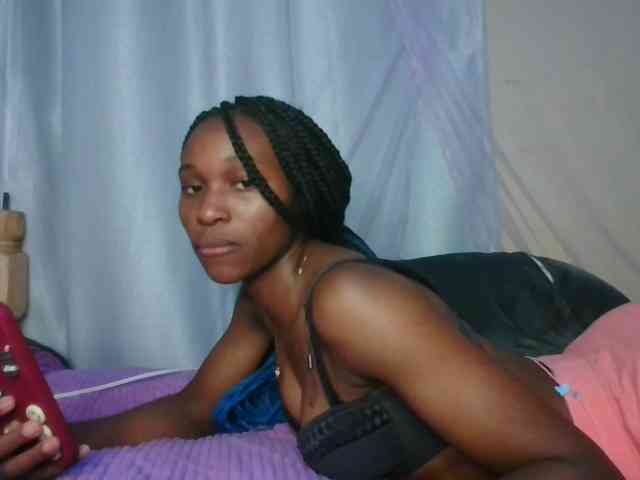 cute-tasha webcam
