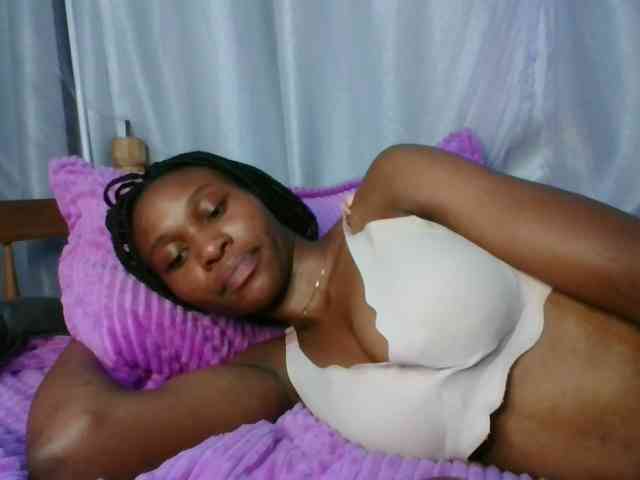cute-tasha webcam