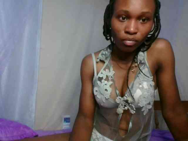 cute-tasha webcam