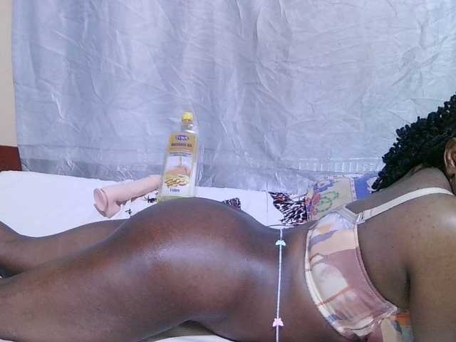 sexy-bbae's BongaCams show and profile