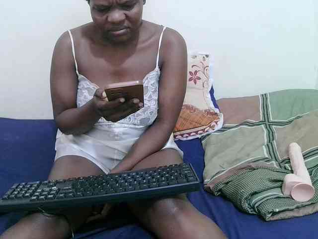 sexy-bbae Live Webcam on BongaCams