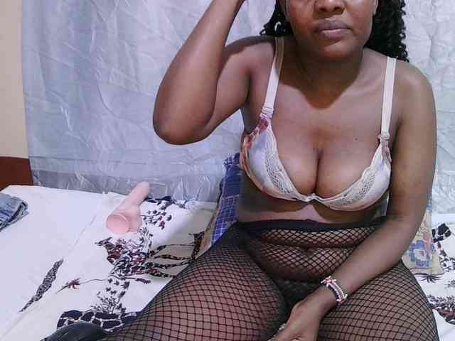 sexy-bbae Live Webcam on BongaCams