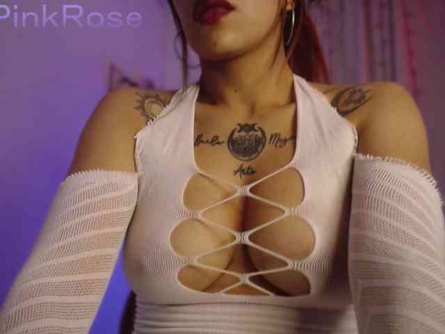 LiaPinkRose webcam