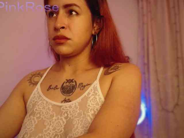 LiaPinkRose webcam