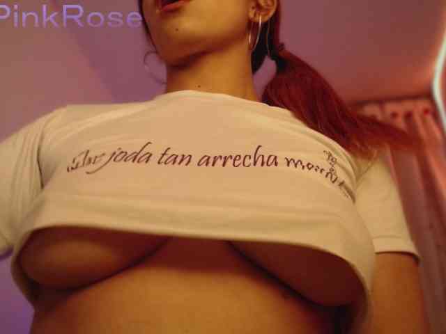 LiaPinkRose webcam