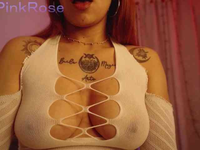 LiaPinkRose webcam