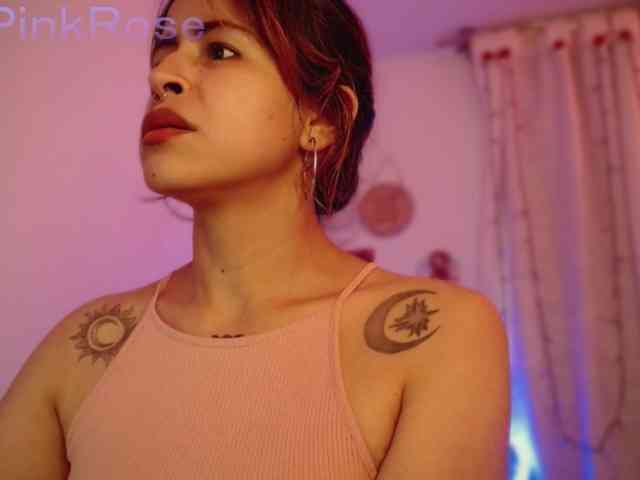 LiaPinkRose webcam