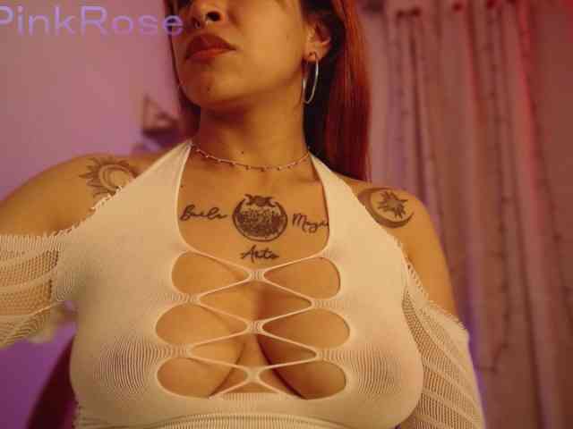 LiaPinkRose webcam