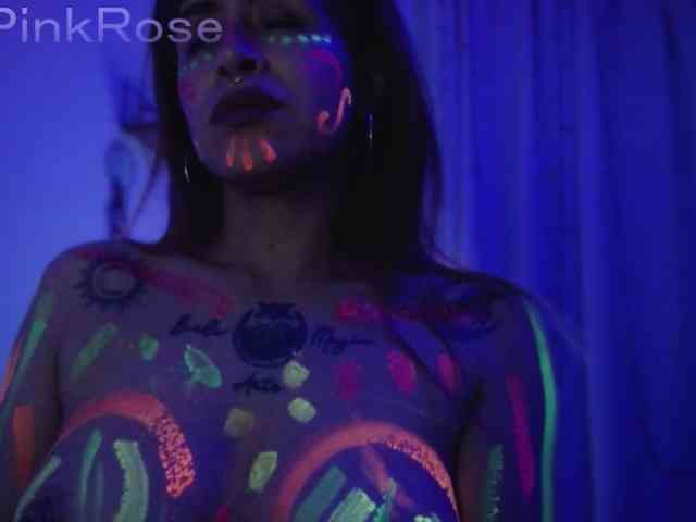 LiaPinkRose webcam