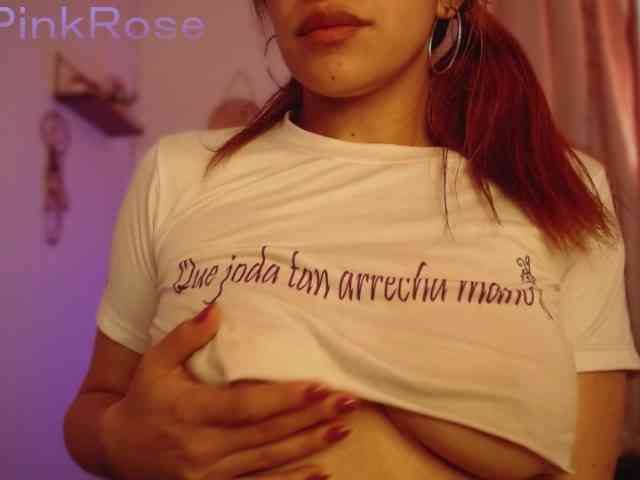 LiaPinkRose webcam