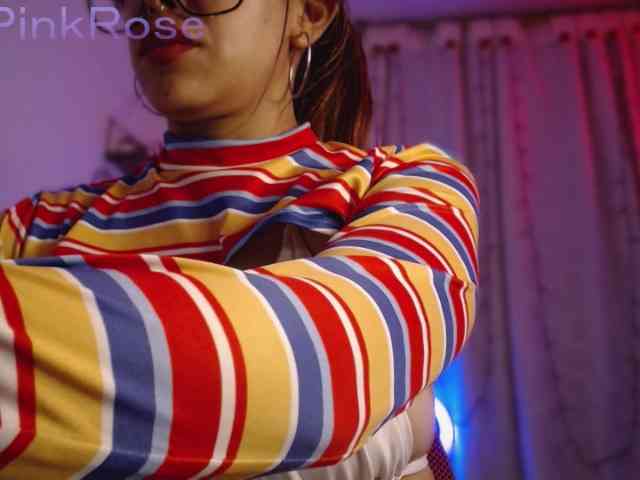 LiaPinkRose webcam