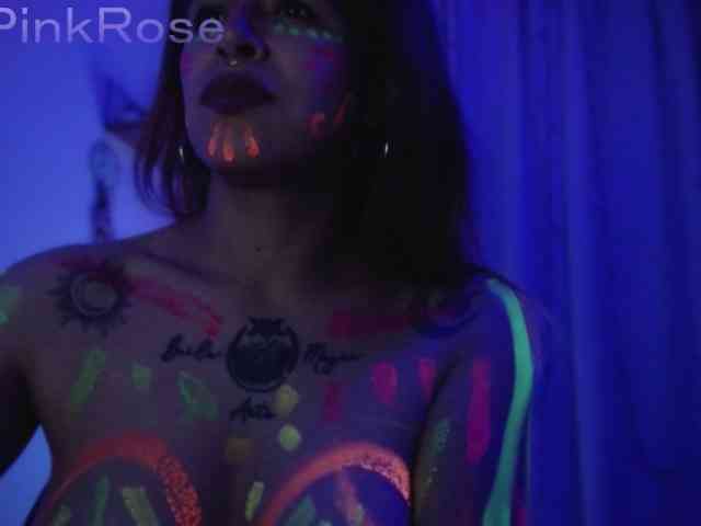 LiaPinkRose webcam