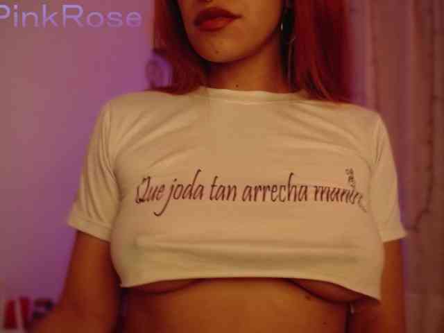 LiaPinkRose webcam