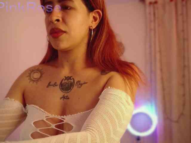 LiaPinkRose webcam