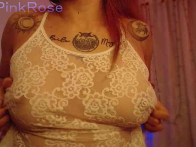 LiaPinkRose webcam