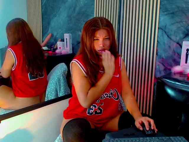 isalombardi webcam