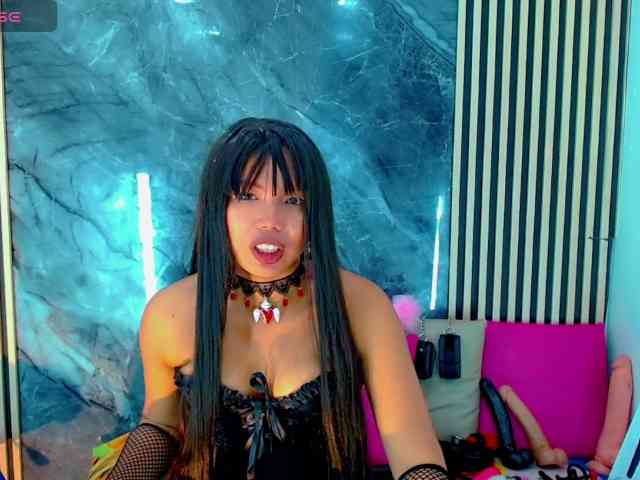 isalombardi webcam