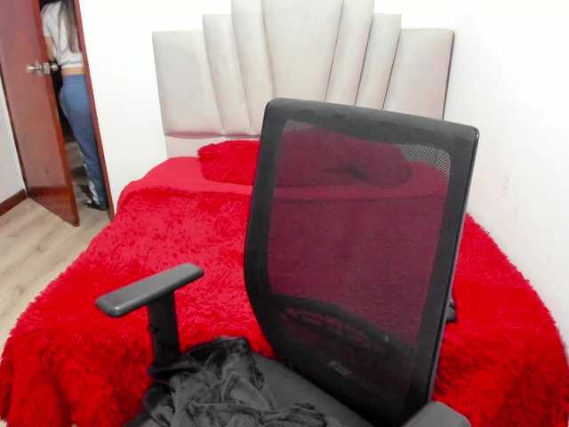 samantha--wilson's BongaCams show and profile