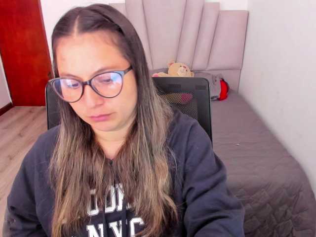 samantha--wilson's BongaCams show and profile