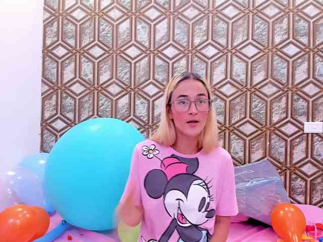 Mariam-Arango webcam