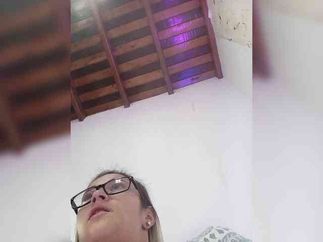 Mariam-Arango webcam
