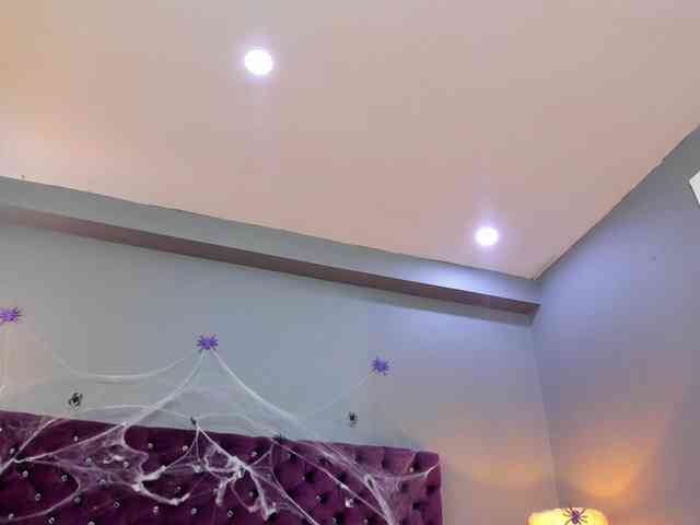 RedAngel1- webcam