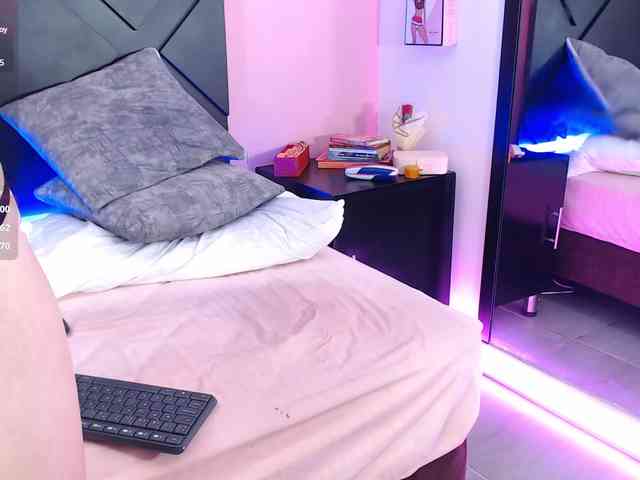 Lolarose webcam