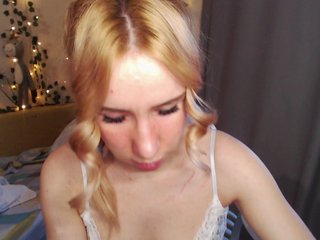 LavinellsX Porn Show