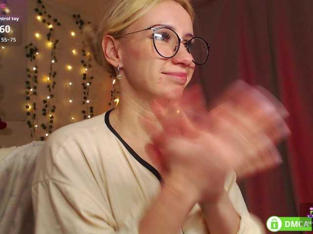 LavinellsX's BongaCams show and profile