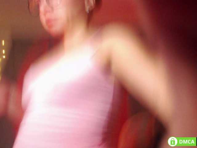 LavinellsX's BongaCams show and profile