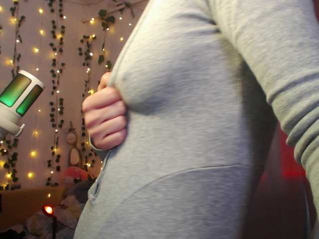 LavinellsX's BongaCams show and profile