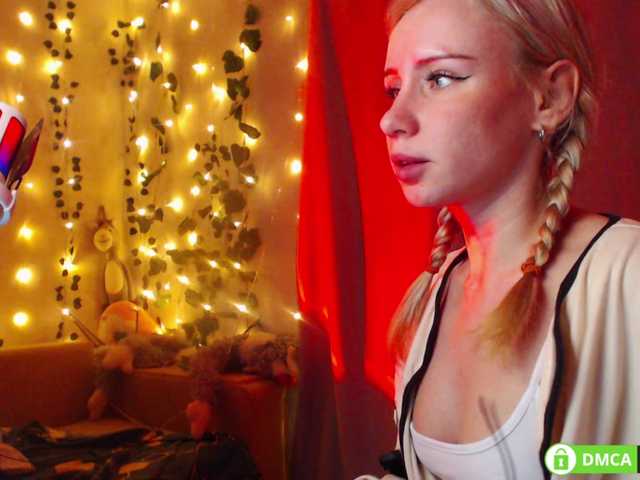 LavinellsX's BongaCams show and profile
