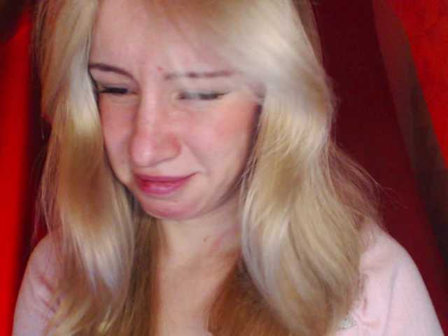 LavinellsX's BongaCams show and profile