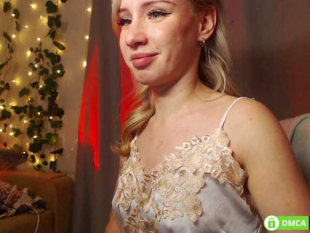 LavinellsX's BongaCams show and profile